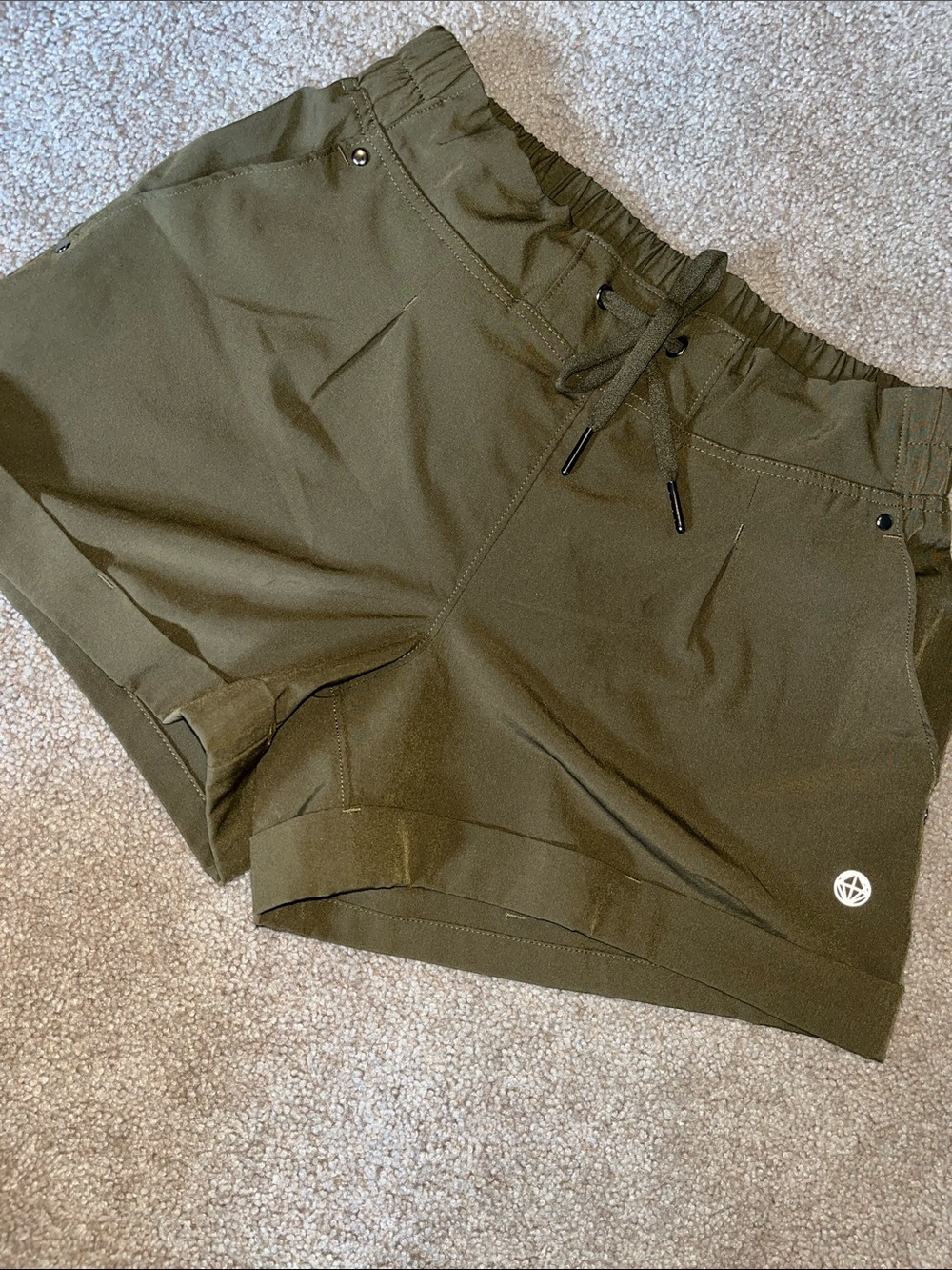 Mondetta Olive Utility Stretch Shorts